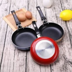 12.5CM Frying Pan, Egg Master Pancake Maker Cookware Pan Pot With Non Stick Technology Random